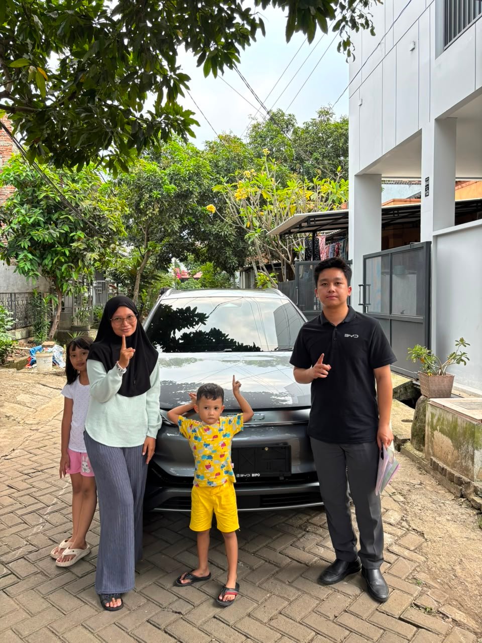 Customer BYD