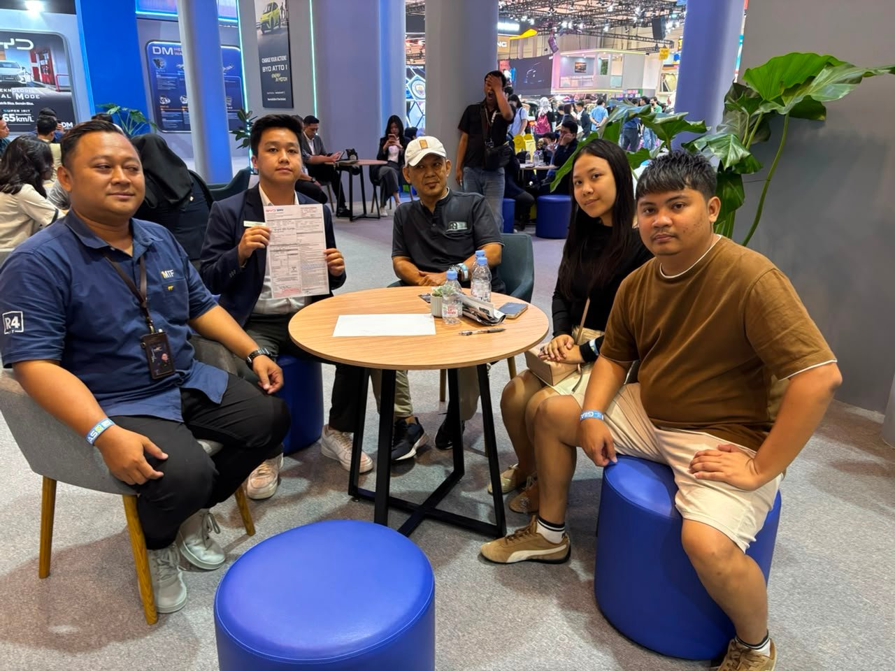 Customer BYD