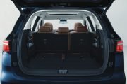 BYD M6