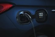BYD M6